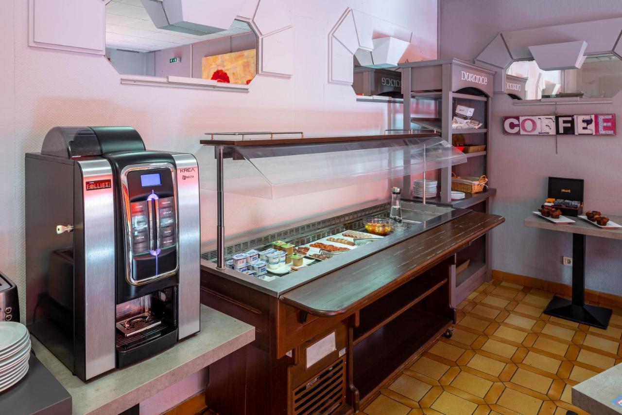 Logis Hotel Noemys Brive - Restaurant Le Teinchurier Eksteriør bilde