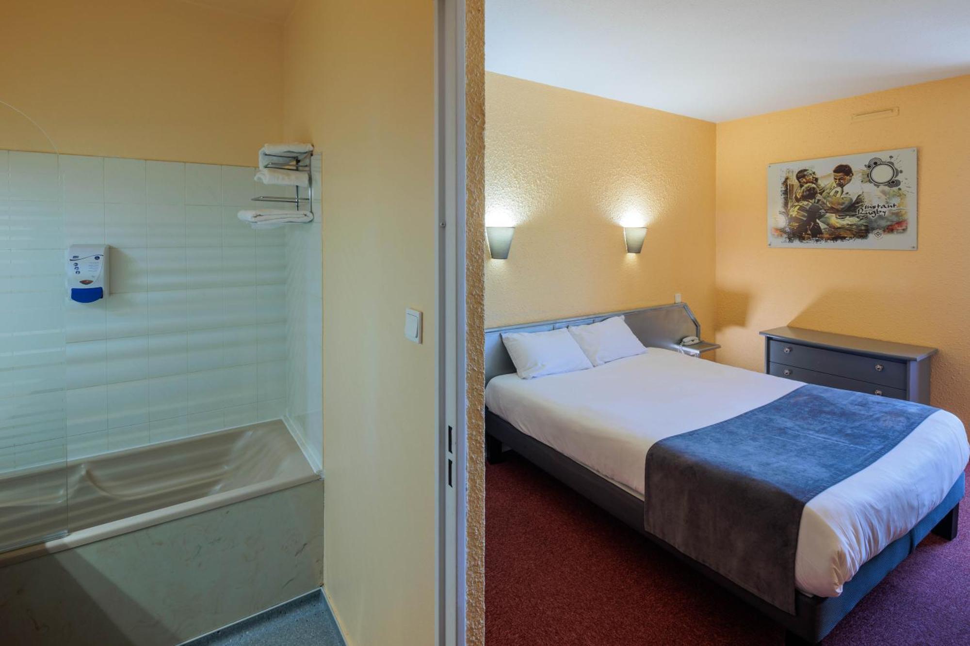 Logis Hotel Noemys Brive - Restaurant Le Teinchurier Rom bilde